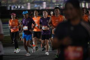 BIB: 25420, 21013, 20434
                            <button type="button" onclick="openModal(20998704)" class="btn btn-primary btn-sm float-right btn-popup" data-toggle="modal" data-target=".modal-high-quality">
                        <i class="fas fa-shopping-cart"></i> Add to Cart
                    </button>
                                            <button type="button" onclick="isThisMe(20998704, true)" class="btn btn-success btn-sm float-right btn-popup btn-isme hidden" data-toggle="tooltip" data-placement="bottom" title="นี่คือรูปของคุณใช่ไหม คลิกที่นี่เพื่อเอาเข้าอัลบั้ม">
                        <i class="fas fa-plus"></i> Add to album
                    </button>
                    <button type="button" onclick="isThisMe(20998704, false)" class="btn btn-warning btn-sm float-right btn-popup btn-isnotme hidden">
                        <i class="fas fa-ban"></i> Remove from album
                    </button>